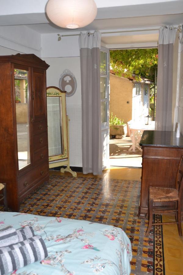 St Jean Du Gard : Spacious With Use Of Pool *